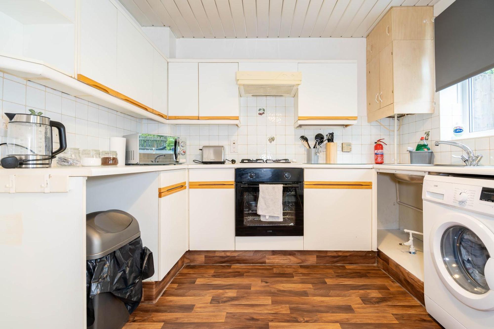 The Perfect House For Families & Contractors- Near Digbeth Holiday home